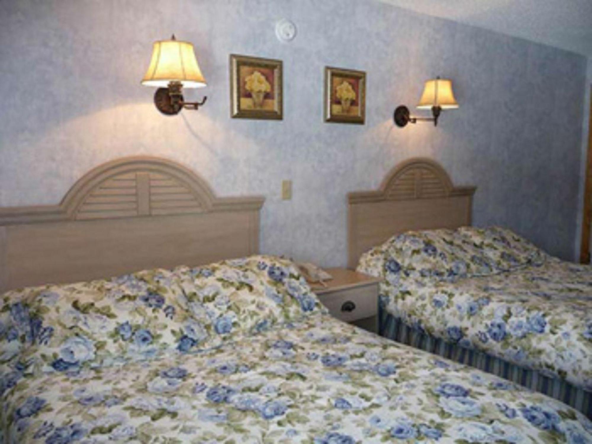 Dalems Chalet Братълборо Екстериор снимка