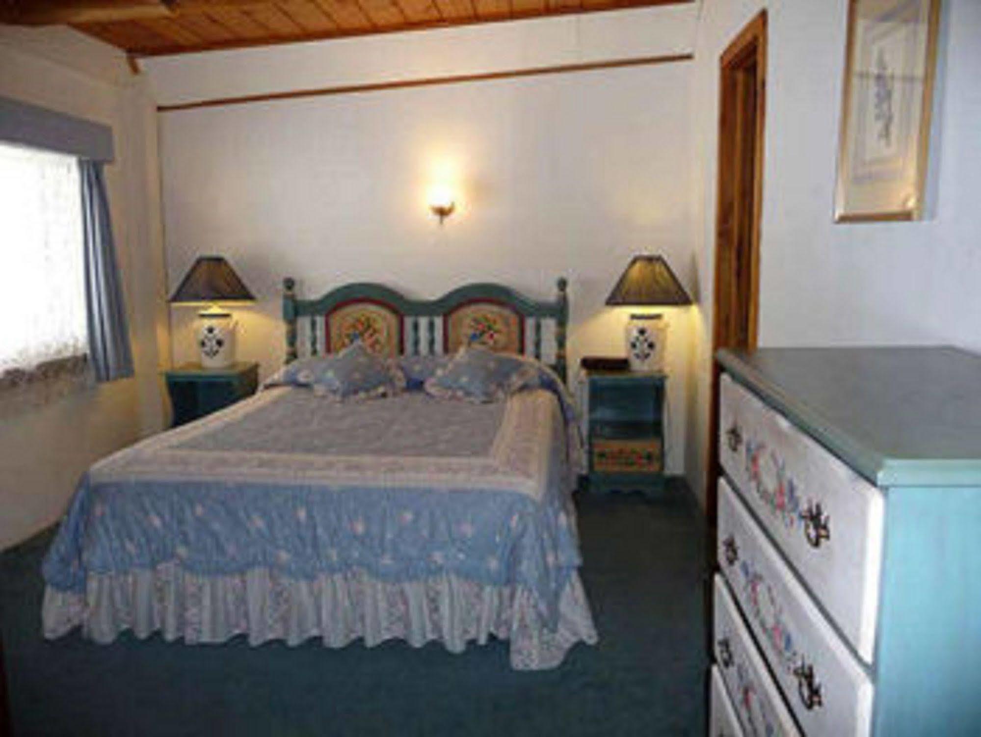 Dalems Chalet Братълборо Екстериор снимка
